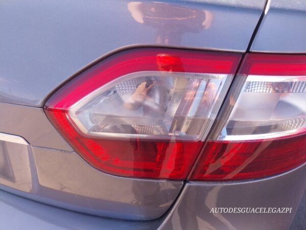 PILOTO TRASERO DERECHO INTERIOR RENAULT FLUENCE