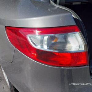 PILOTO TRASERO IZQUIERDO RENAULT FLUENCE