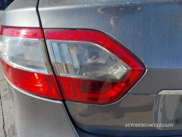 PILOTO TRASERO IZQUIERDO INTERIOR RENAULT FLUENCE