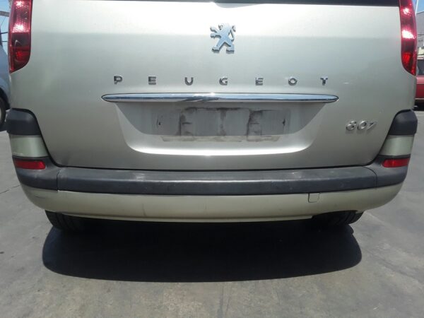 PARAGOLPES TRASERO PEUGEOT 807