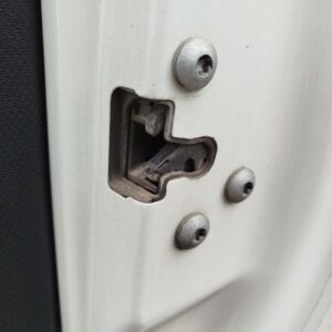 CERRADURA PUERTA DELANTERA DERECHA ALFA ROMEO 147