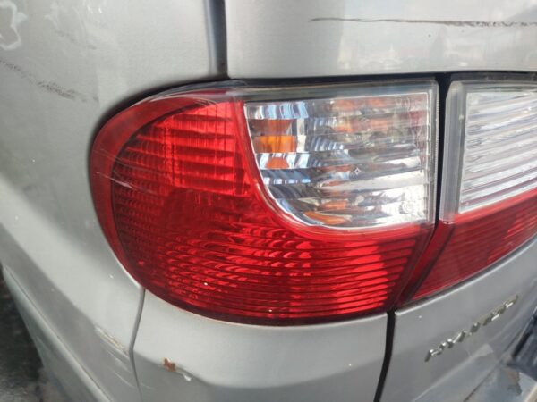 PILOTO TRASERO IZQUIERDO HYUNDAI H-1 ()