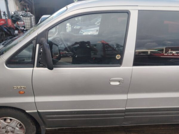PUERTA DELANTERA IZQUIERDA HYUNDAI H-1 ()