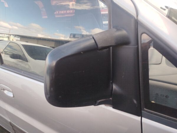 RETROVISOR DERECHO HYUNDAI H-1 ()