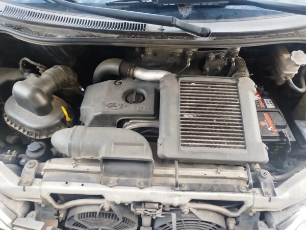 TRANSMISION DELANTERA DERECHA HYUNDAI H-1 ()