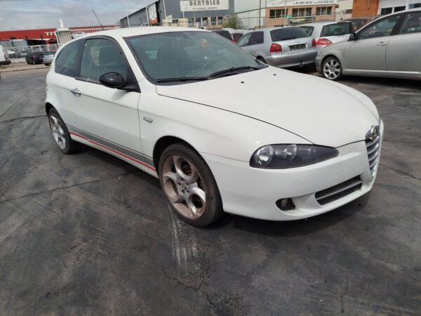 PILOTO TRASERO IZQUIERDO ALFA ROMEO 147 - Imagen 2