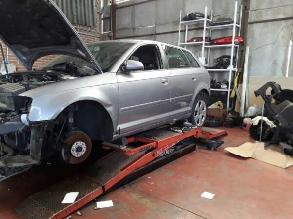 MANDO MULTIFUNCION AUDI A3 - Imagen 2
