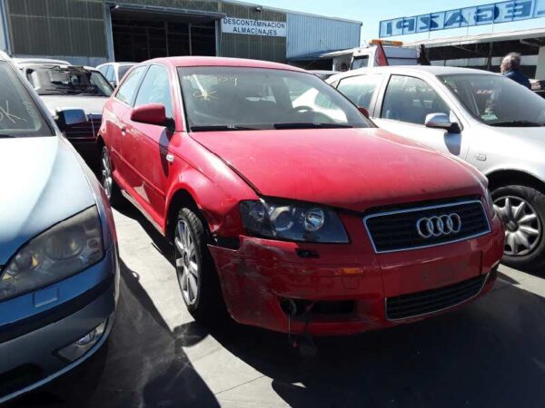 CAJA RELES / FUSIBLES AUDI A3 - Imagen 3