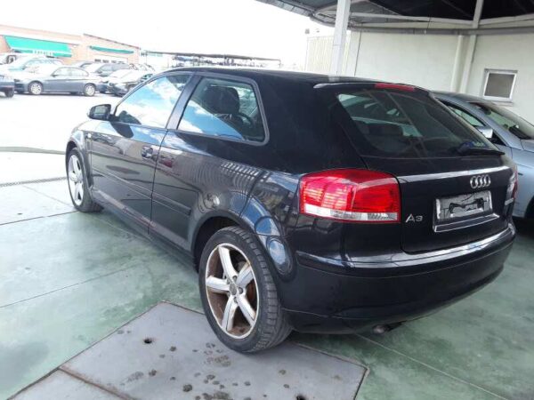 PILOTO TRASERO IZQUIERDO AUDI A3 - Imagen 5