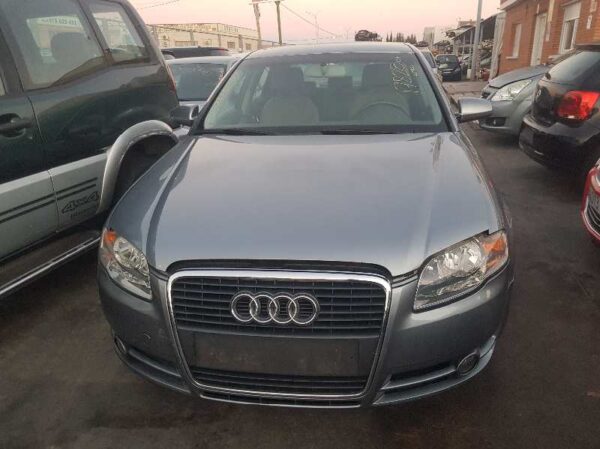 PILOTO TRASERO DERECHO AUDI A4 BERLINA - Imagen 2