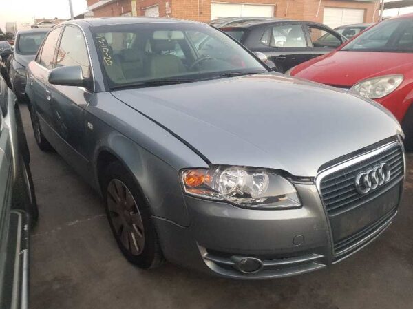 PILOTO TRASERO DERECHO AUDI A4 BERLINA - Imagen 4