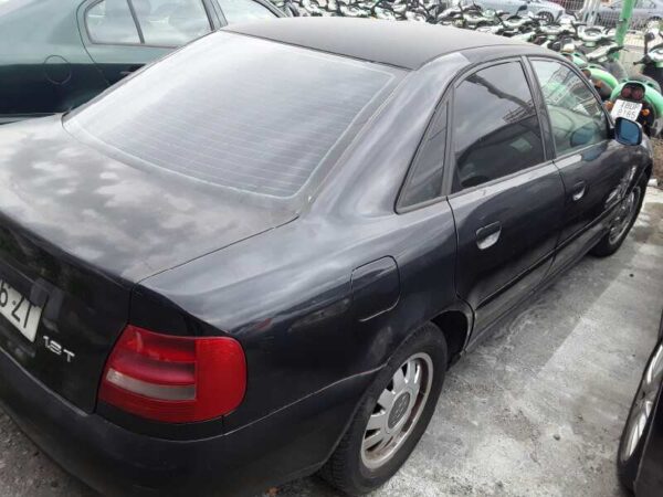 FARO IZQUIERDO AUDI A4 BERLINA - Imagen 2