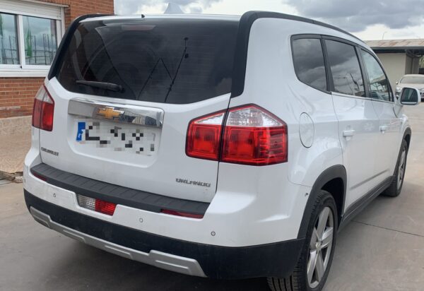 PILOTO TRASERO DERECHO CHEVROLET ORLANDO - Imagen 3