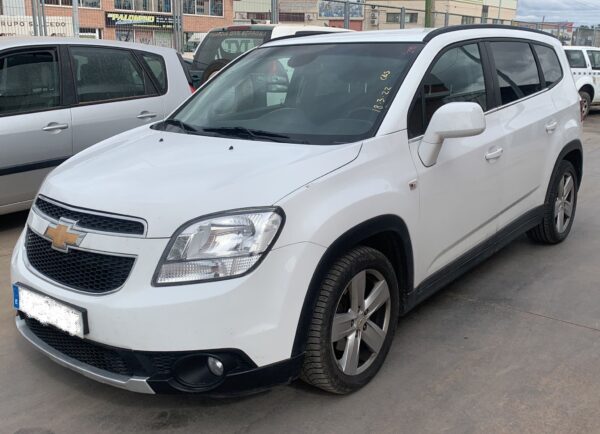 PILOTO TRASERO DERECHO CHEVROLET ORLANDO - Imagen 5