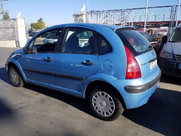 CAJA RELES / FUSIBLES CITROEN C3 - Imagen 3