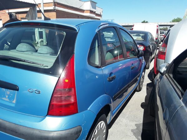 CAJA RELES / FUSIBLES CITROEN C3 - Imagen 5