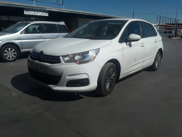 PARAGOLPES TRASERO CITROEN C4 LIM. - Imagen 4