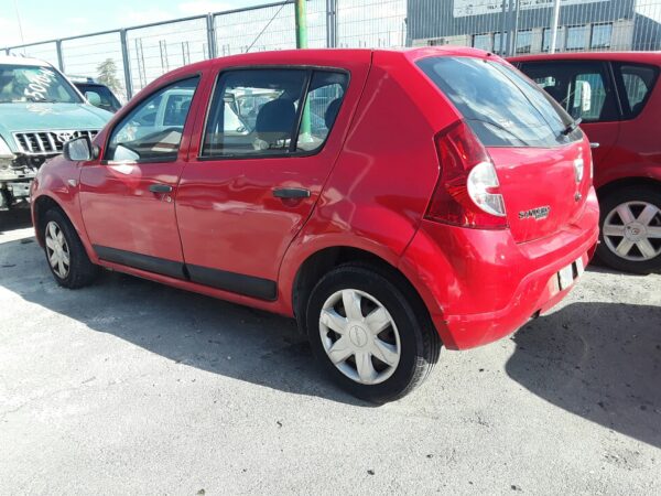 CENTRALITA MOTOR UCE DACIA SANDERO - Imagen 4