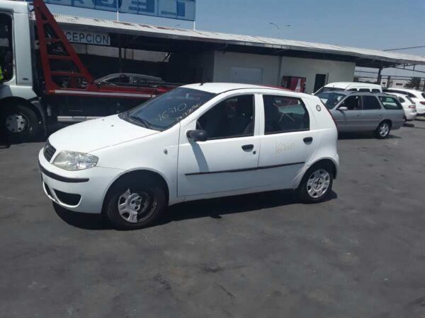 CAJA RELES / FUSIBLES FIAT PUNTO BERLINA - Imagen 5