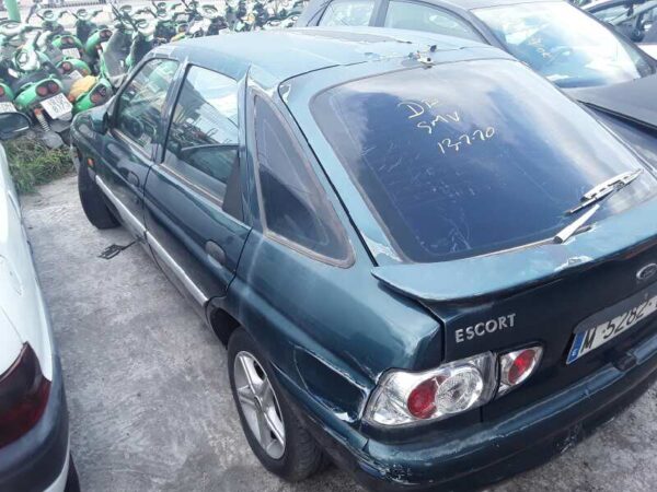 PILOTO TRASERO DERECHO FORD ESCORT BERL./TURNIER - Imagen 2