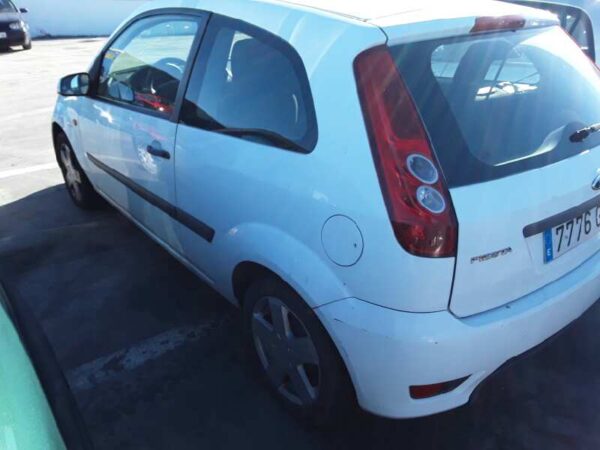 PILOTO TRASERO IZQUIERDO FORD FIESTA - Imagen 4