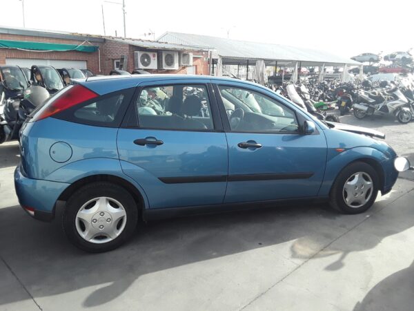 FARO DERECHO FORD FOCUS BERLINA - Imagen 4