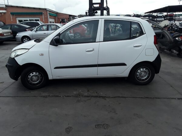 PILOTO TRASERO IZQUIERDO HYUNDAI I10 - Imagen 2