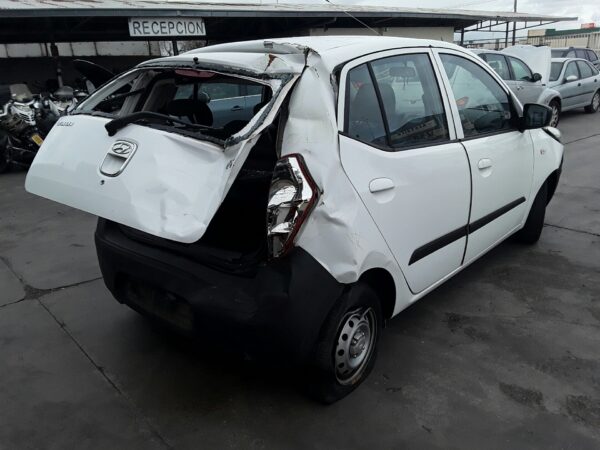PILOTO TRASERO IZQUIERDO HYUNDAI I10 - Imagen 4