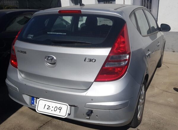 CUADRO INSTRUMENTOS HYUNDAI I30 - Imagen 2