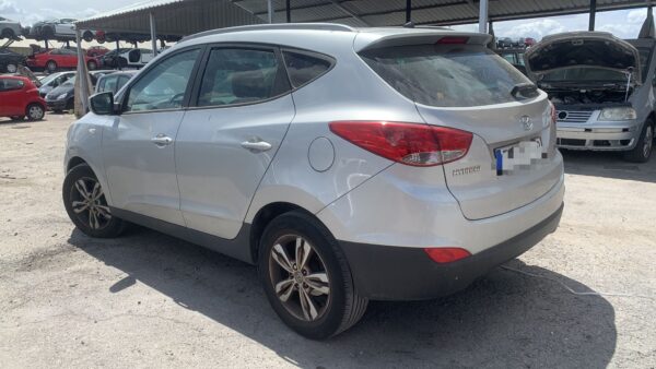 PORTON TRASERO HYUNDAI IX35 - Imagen 4