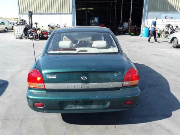 PILOTO TRASERO DERECHO HYUNDAI SONATA - Imagen 4