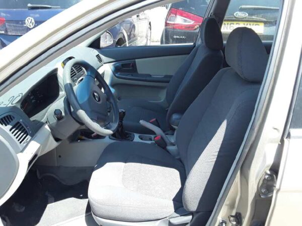 MOTOR ARRANQUE KIA CERATO - Imagen 5