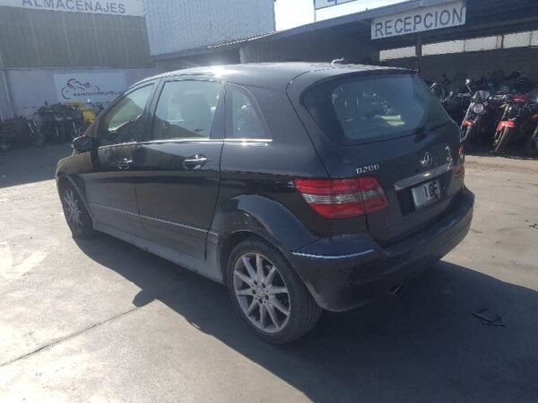 INTERCOOLER MERCEDES CLASE B - Imagen 4