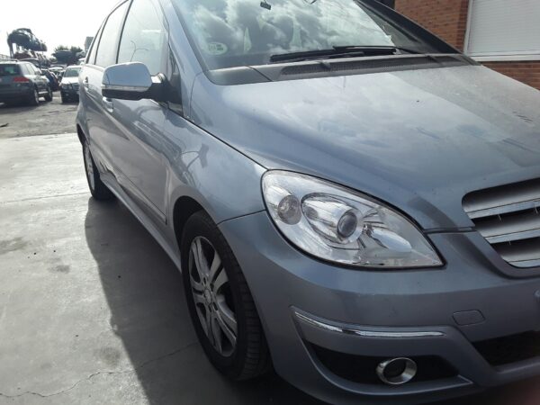 INTERCOOLER MERCEDES CLASE B - Imagen 4