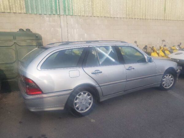 PILOTO DELANTERO IZQUIERDO MERCEDES CLASE C BERLINA - Imagen 3