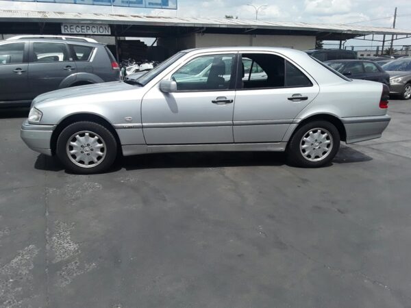 ELEVALUNAS DELANTERO IZQUIERDO MERCEDES CLASE C  BERLINA - Imagen 3