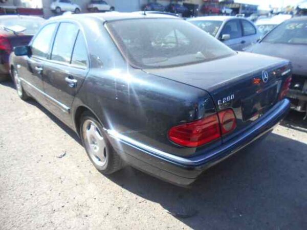 ELEVALUNAS TRASERO DERECHO MERCEDES CLASE E BERLINA DIESEL - Imagen 3