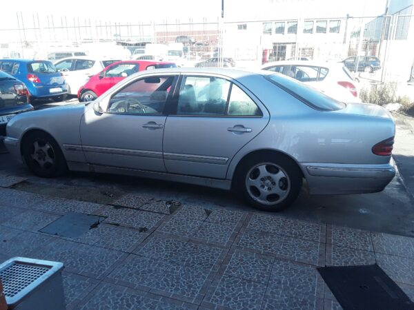 MOTOR ARRANQUE MERCEDES CLASE E  BERLINA DIESEL - Imagen 3