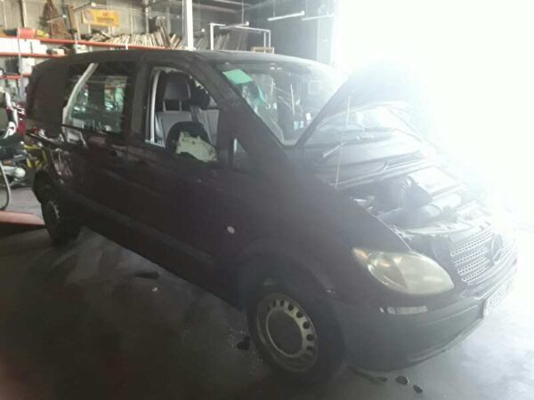 REJILLA DELANTERA MERCEDES VITO BASIC, COMBI - Imagen 2