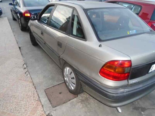 ALTERNADOR OPEL ASTRA F BERLINA - Imagen 3