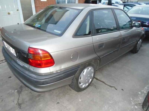 ALTERNADOR OPEL ASTRA F BERLINA - Imagen 4