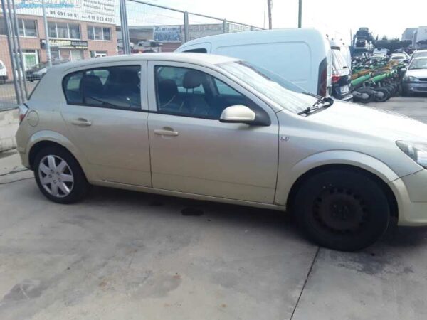 PILOTO TRASERO IZQUIERDO OPEL ASTRA H BERLINA - Imagen 3