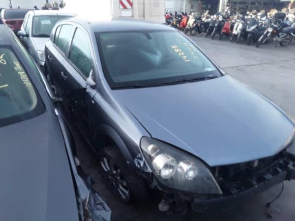 CAJA RELES / FUSIBLES OPEL ASTRA H BERLINA - Imagen 3