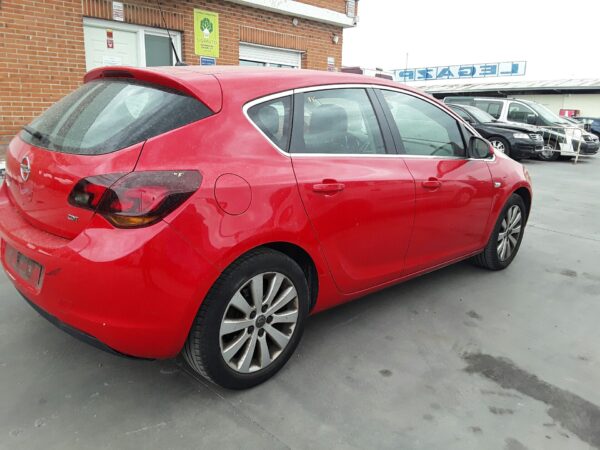 PUERTA TRASERA DERECHA OPEL ASTRA J LIM. - Imagen 5