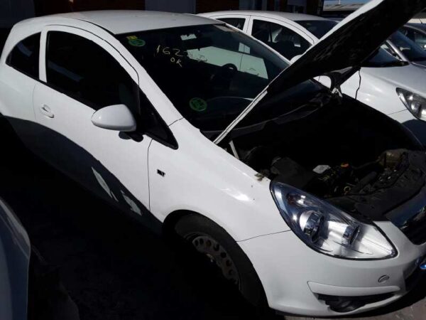 PILOTO TRASERO IZQUIERDO OPEL CORSA D - Imagen 2