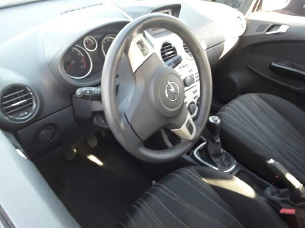 PILOTO TRASERO IZQUIERDO OPEL CORSA D - Imagen 3