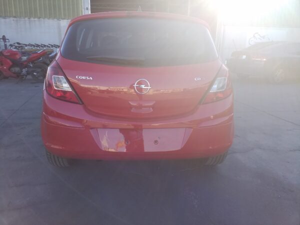 FARO DERECHO OPEL CORSA D - Imagen 5