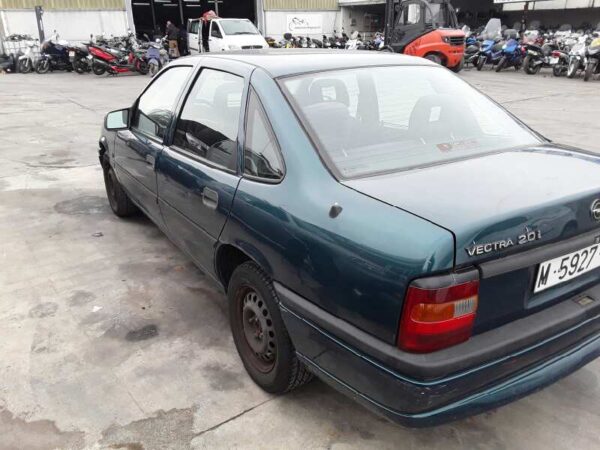 PILOTO TRASERO DERECHO OPEL VECTRA A - Imagen 4