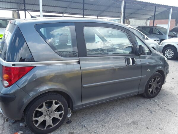 RADIADOR AGUA PEUGEOT 1007 - Imagen 2