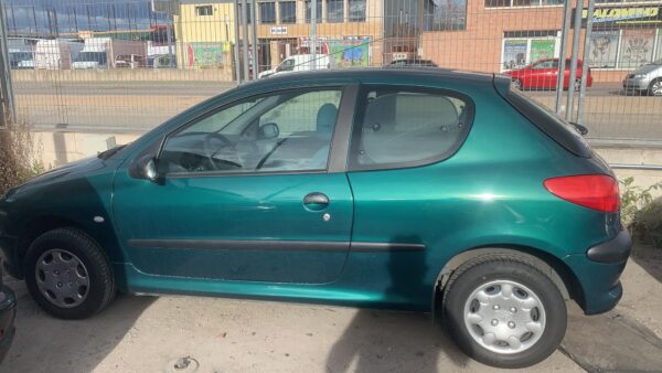 FARO IZQUIERDO PEUGEOT 206 BERLINA - Imagen 2